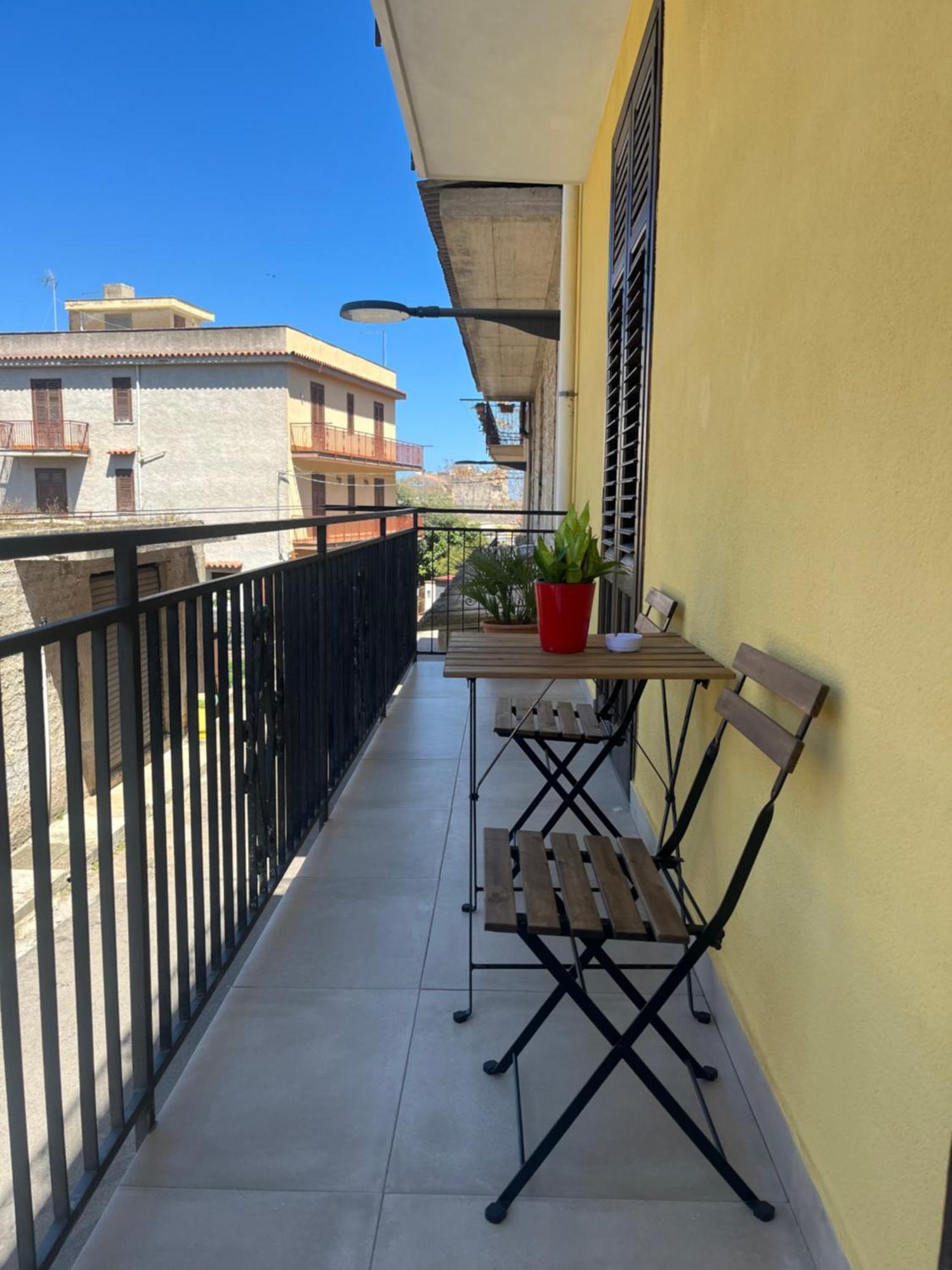 Maresia Apartment Altavilla Milicia Esterno foto